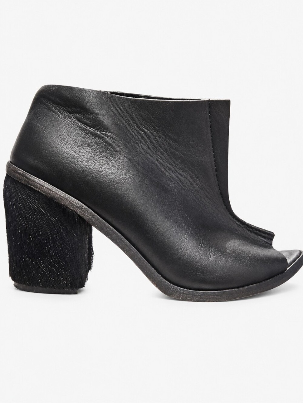 WAL & PAI | Black Leather Peep Toe Ankle Boots / Booties in Size US 7